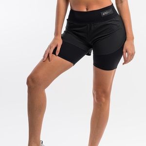 (NWT) ECHT range running shorts- black colored